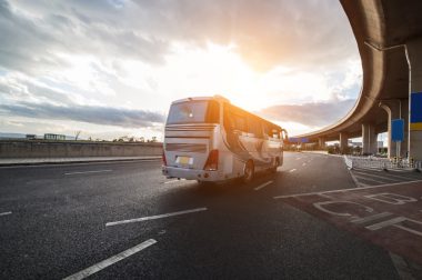 Ce documente sunt necesare pentru a rezerva un bilet de autocar pe ruta Anglia Romania