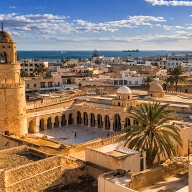 Cum se desfășoară un circuit Viva Holidays în Tunisia: Sahara, Tunis, Sousse?