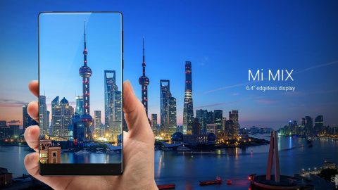 Xiaomi Mi MIX – design si display